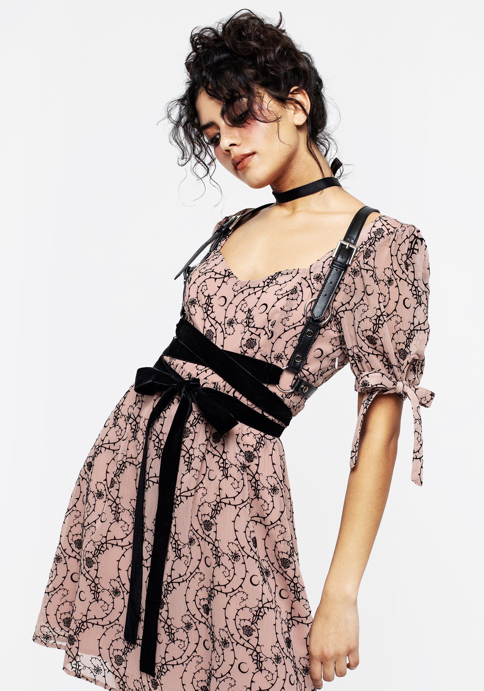 natalia-ribbon-wrap-harness